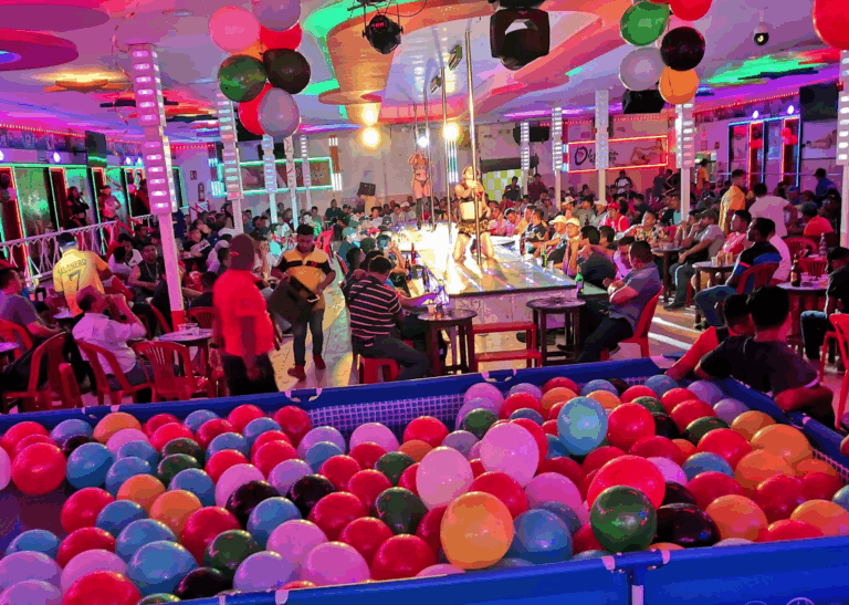 club obsesion 1 768x547