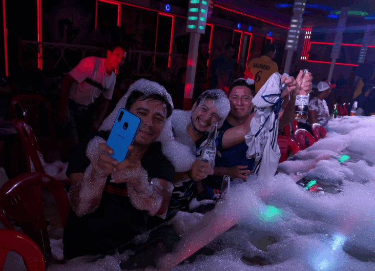 club obsesion 11 768x555