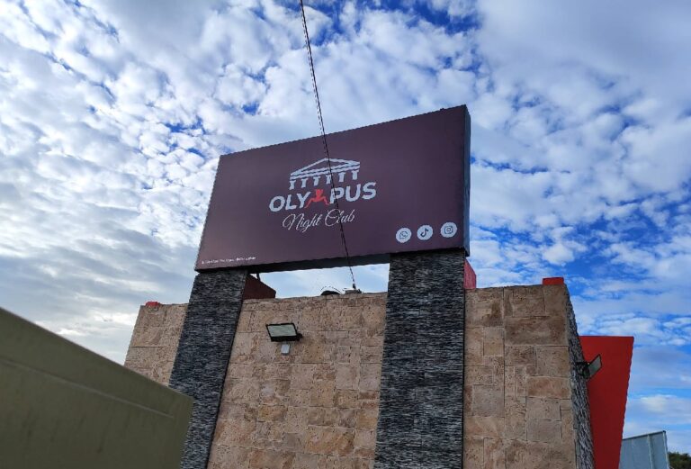 club olimpus 3 768x521