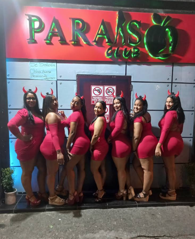club paraiso 3