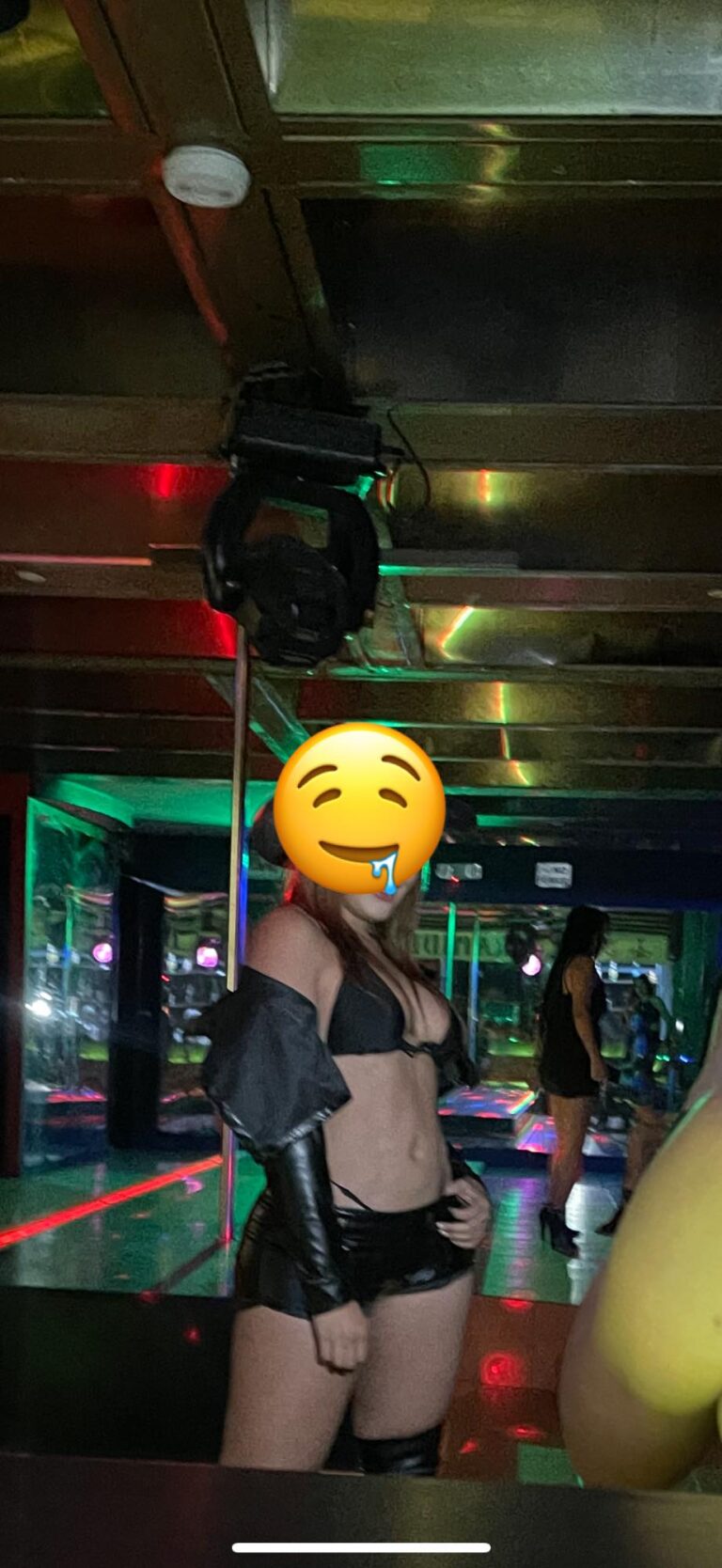 club piramide 5 768x1668