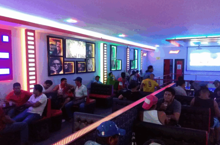 club royal07 3 768x506